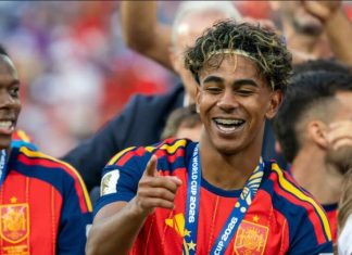 Spanish team player with medals